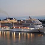 cruise ship, elbe, hamburg-3526709.jpg